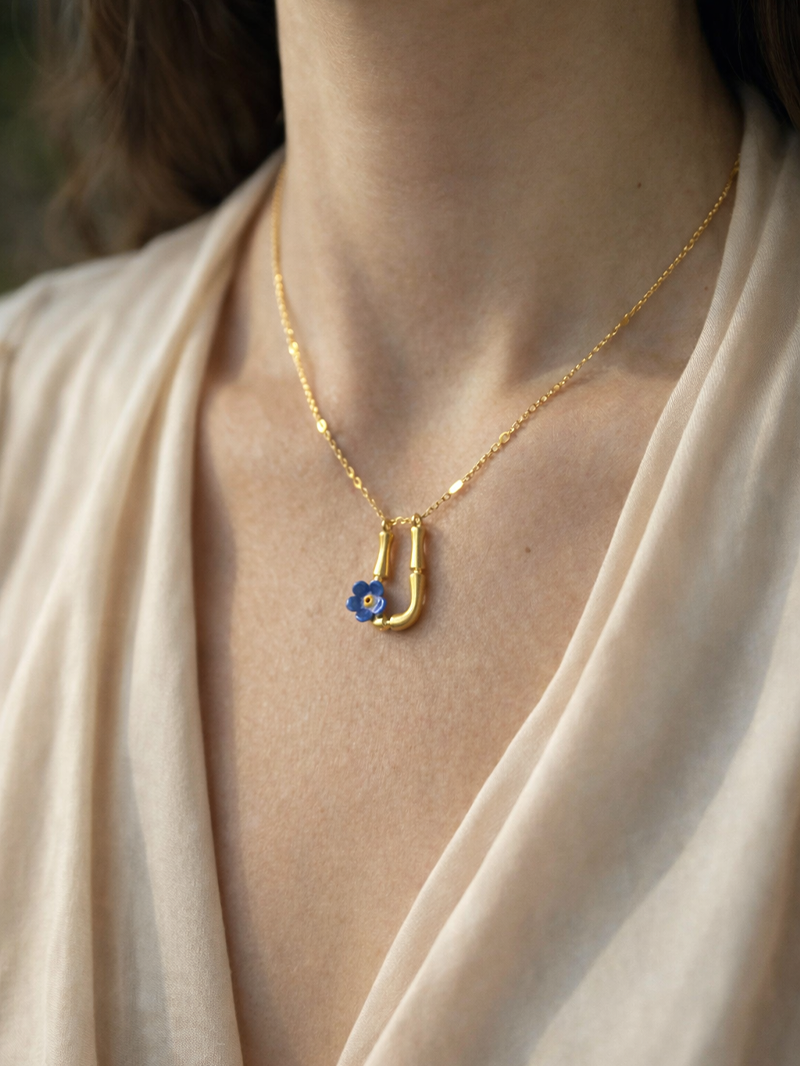 Blossom Letter U Harfi Unutma Beni Kolye Ucu