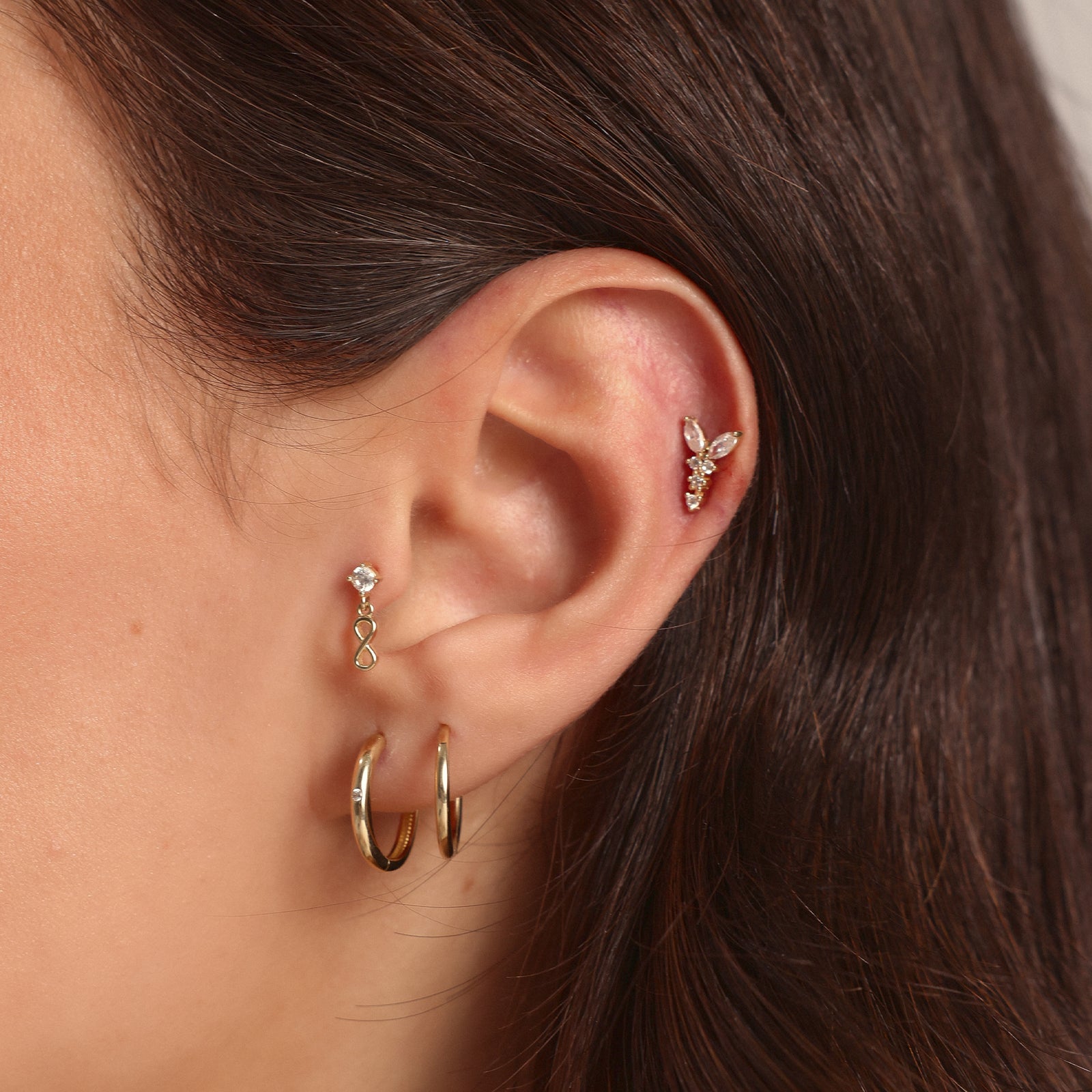 Markiz Taşlı Altın Tragus Piercing