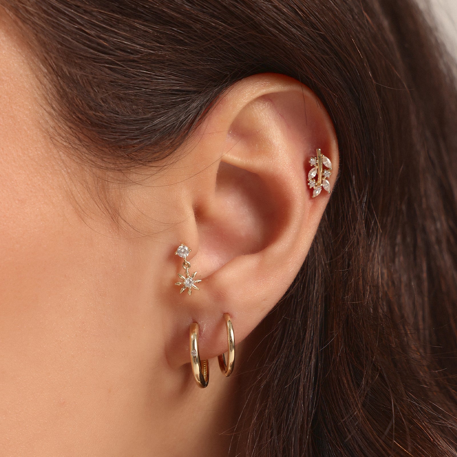Markiz Taşlı Yaprak Dalı Altın Tragus Piercing