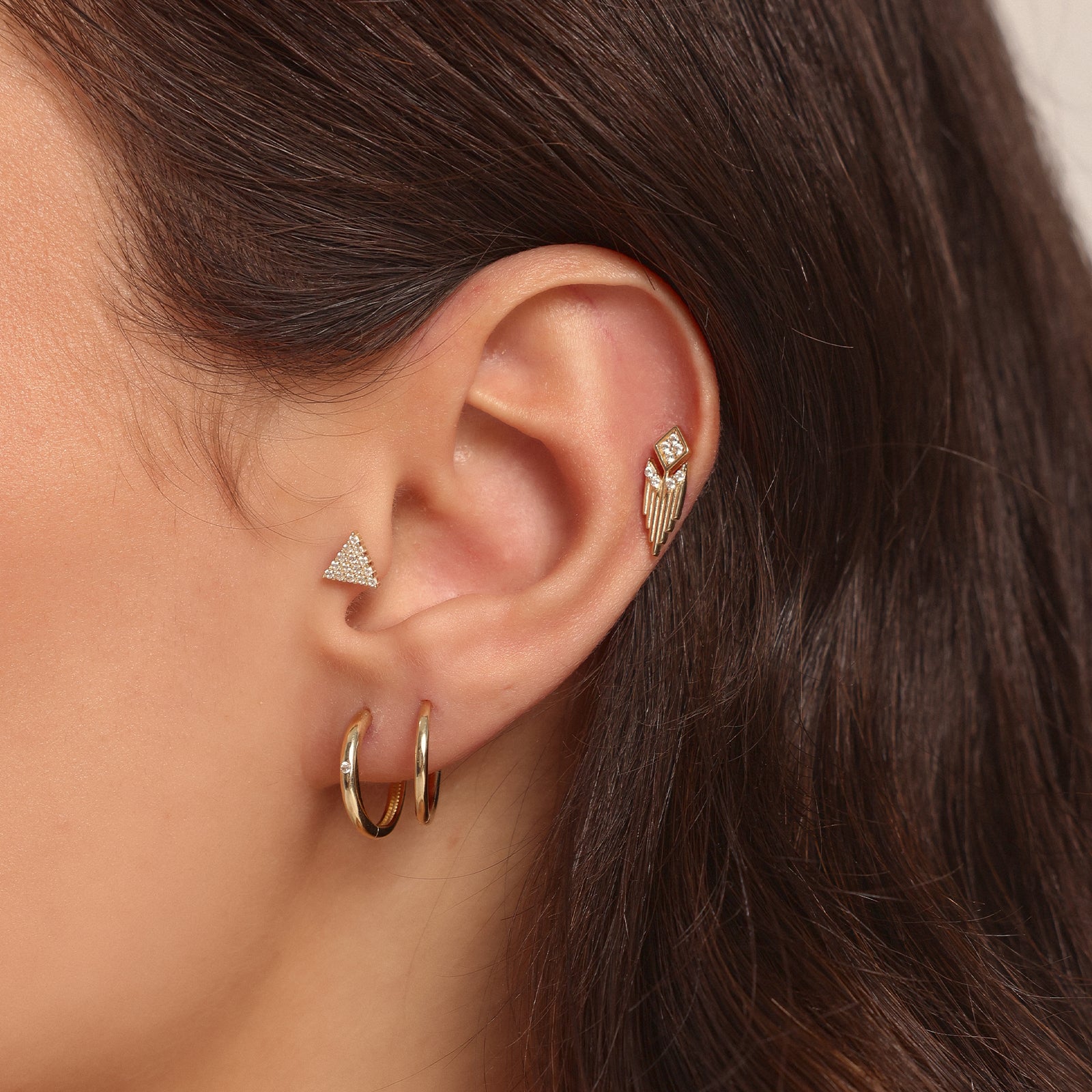 Taşlı Altın Tragus Piercing