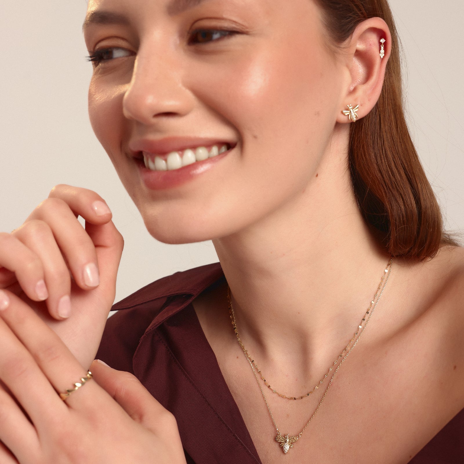 Taşlı Sallantılı Altın Tragus Piercing